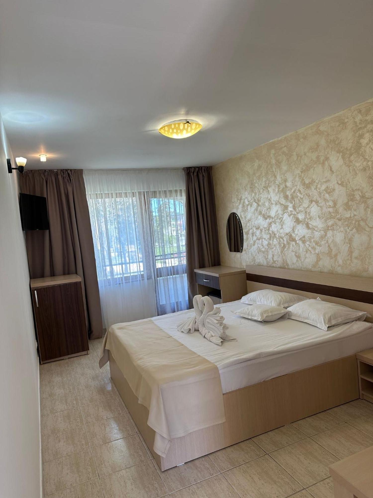 Hotel Selena Boutique 넵툰 외부 사진